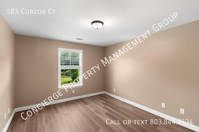 Building Photo - 583 Curzon Court