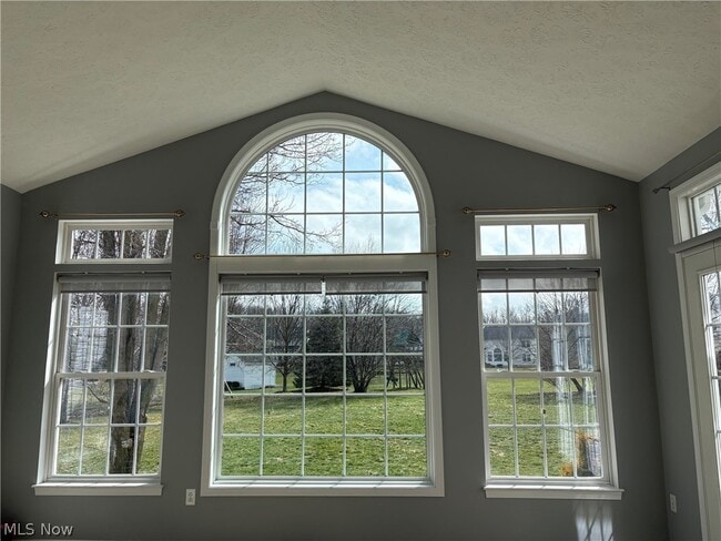 Building Photo - 4708 Quincy Dr