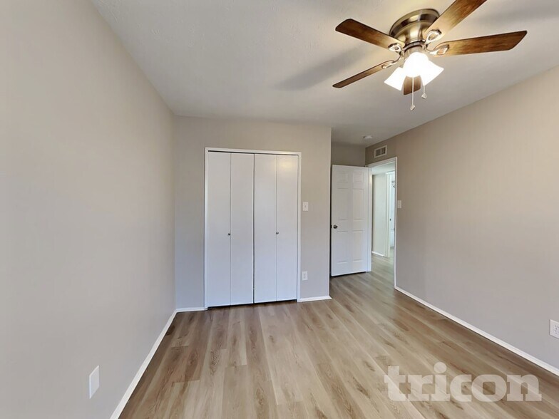 Building Photo - 1609 Santa Fe Trail