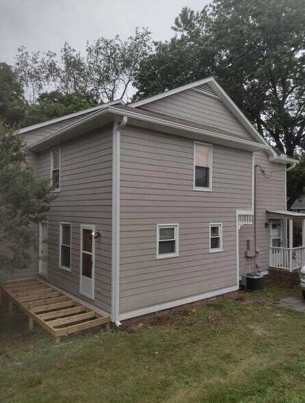Building Photo - 4820 Catskill Dr