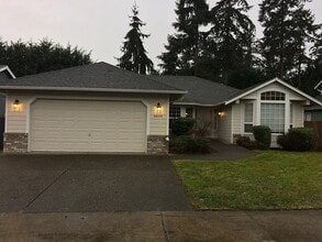 Building Photo - Charming 3-bedroom, 2-bathroom home in Aub...