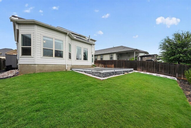 Building Photo - 208 Windom Way