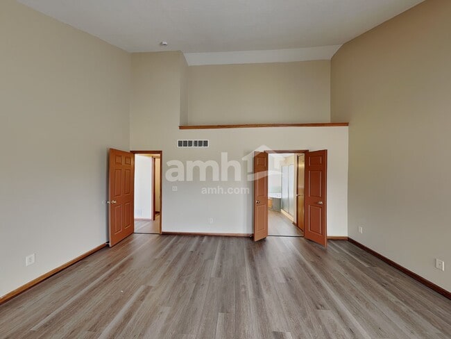 Building Photo - 160 Whittington Pl