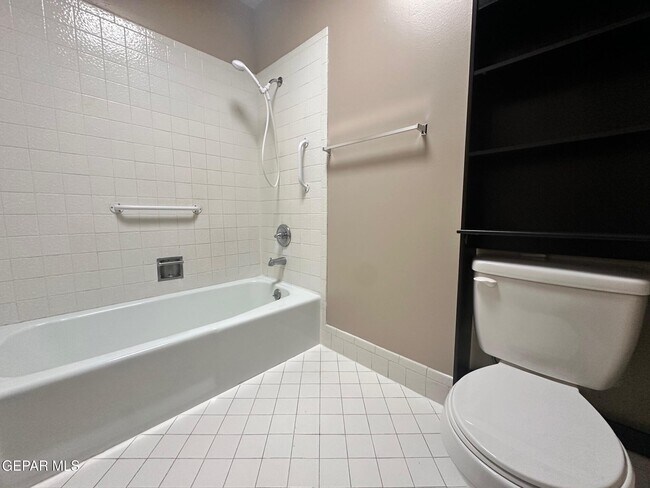 Building Photo - 5030 Alabama St