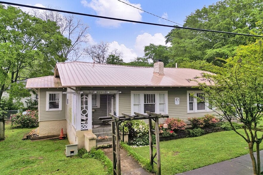 Primary Photo - 529 46th St S