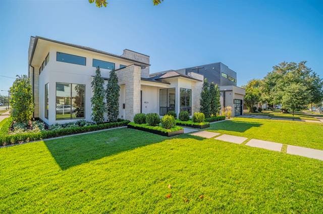 Building Photo - 4826 March Ave