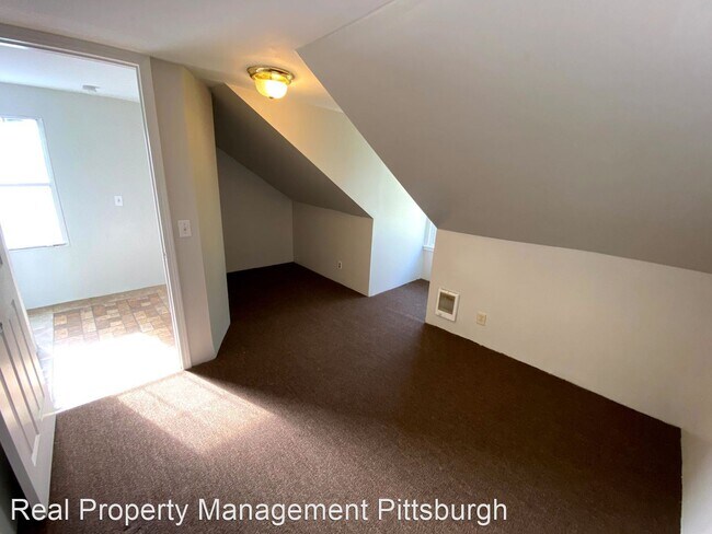 Building Photo - 3 br, 1 bath House - 318 Knox Ave