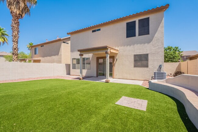 Building Photo - 4500 E Del Rio St