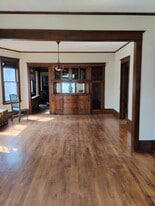 Building Photo - 1407 Girard Ave N