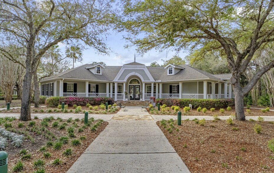 Building Photo - 1601 Majestic View Ln