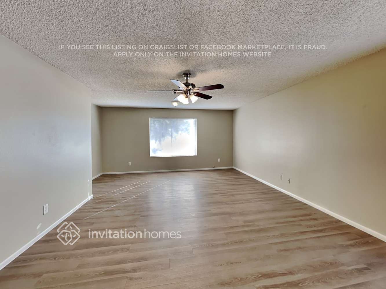 Building Photo - 5638 W Comet Ave