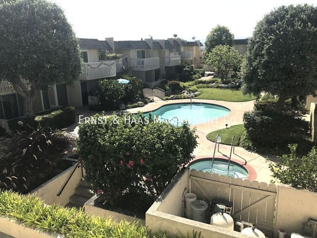 Primary Photo - 1200 Opal St