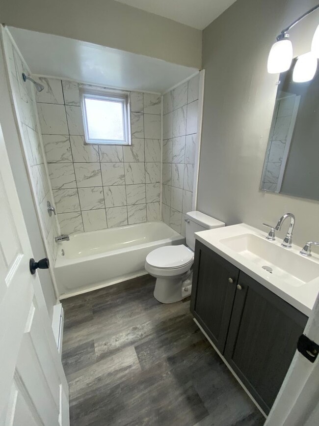 Building Photo - 3309 Roosevelt Blvd