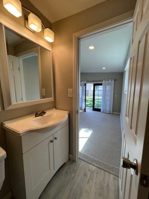 Building Photo - 1632 N Pepper St