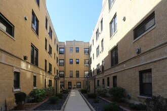 Building Photo - 2849 N Orchard St