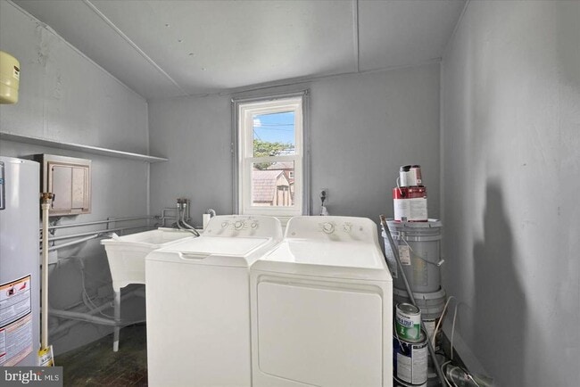 Building Photo - 6820 Bessemer Ave