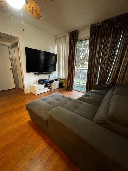 Building Photo - 94-302-302 Paiwa St