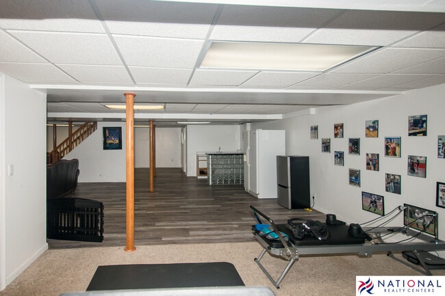 Building Photo - 37709 Glengrove Dr