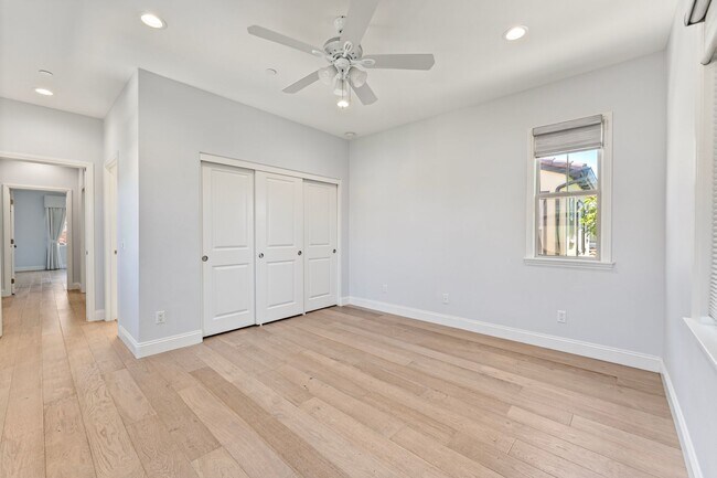 Building Photo - 59 Parkdale