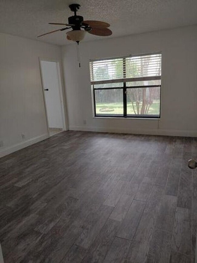Building Photo - 12280 Gingerwood Ln