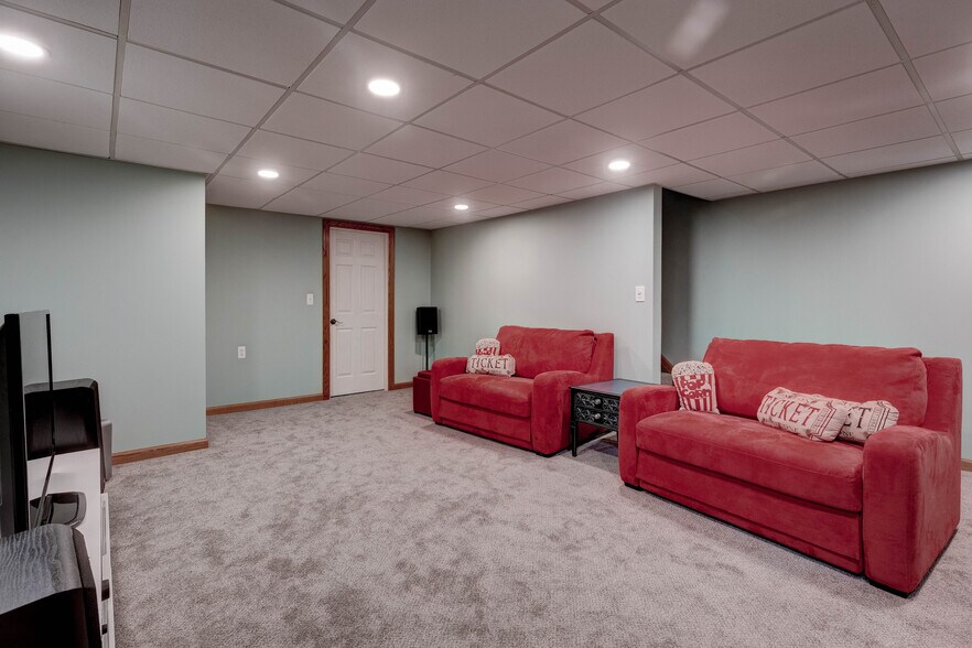 Building Photo - 6524 Blossomwood Cir NE