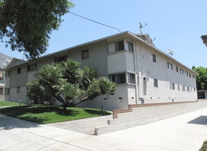Building Photo - 110 N. Lima