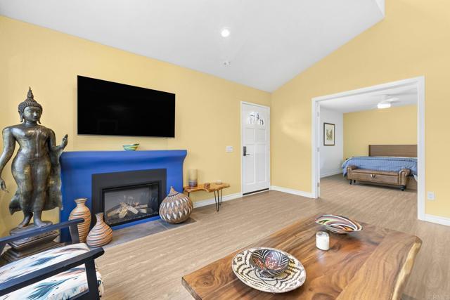 Building Photo - 2033 Shadytree Ln