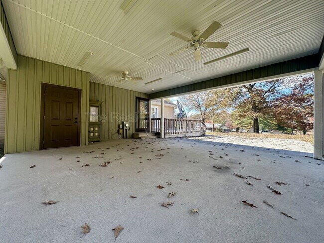 Building Photo - 620 Harp Switch Rd