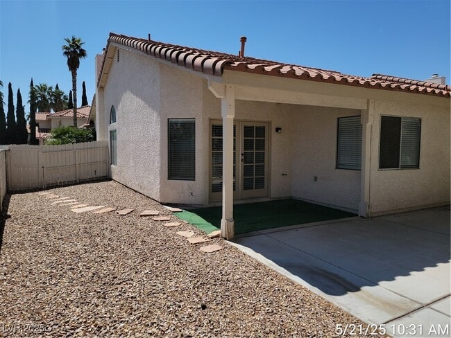 Building Photo - 3133 Cristobal Way