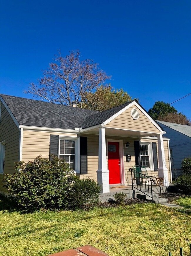 Building Photo - 1128 Sumpter St