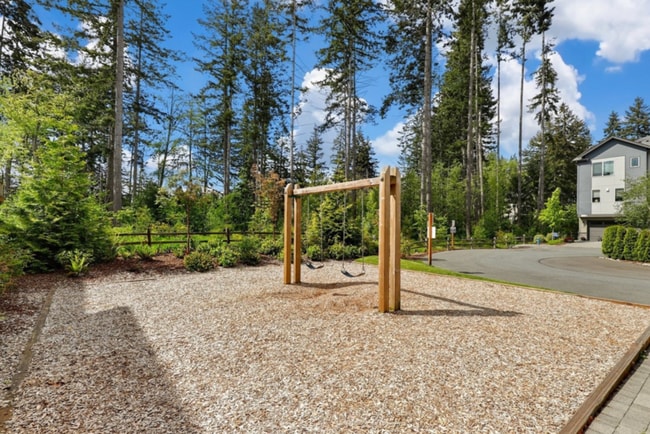 Building Photo - 12915 20th Dr W