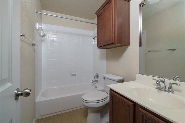 Building Photo - 13417 Little Gull Dr