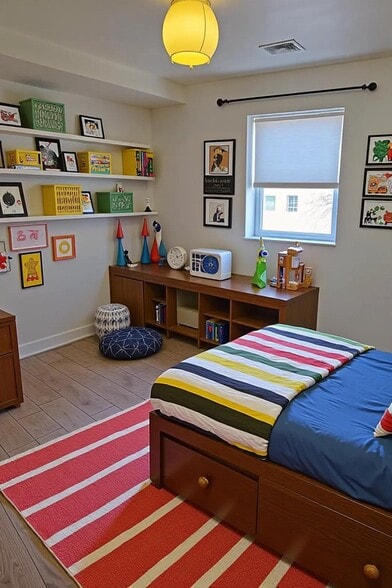 Bedroom 2 - 100 Hague St