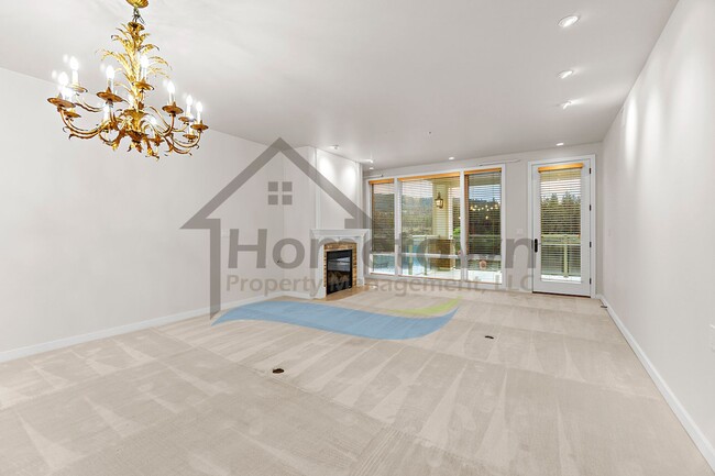 Building Photo - ***Winter Special*** $2,475.00.00 until 4/...