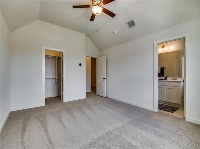 Building Photo - 2740 Majesty Dr