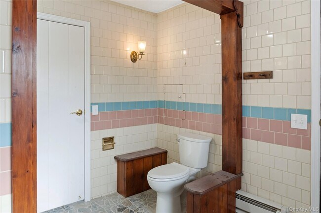 Building Photo - 378 Broadway