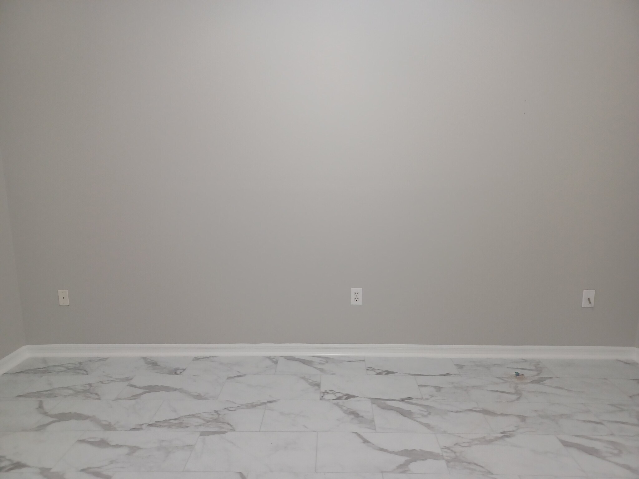 Building Photo - 2250 Candlewood Ln E