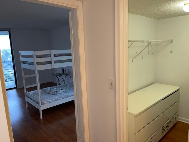 Building Photo - 20840 San Simeon Way