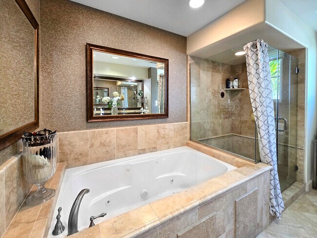 Building Photo - 10795 Wilshire Blvd