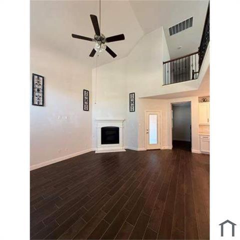 Building Photo - 6033 Dandelion Dr