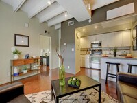 Building Photo - Lonestar Lofts