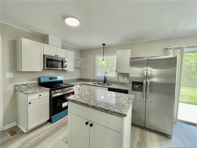 Building Photo - 7566 Carrollburg Dr