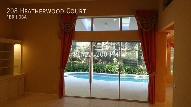 Building Photo - 208 Heatherwood Ct