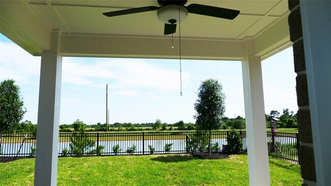 Building Photo - 3008 Sunmoon Ln