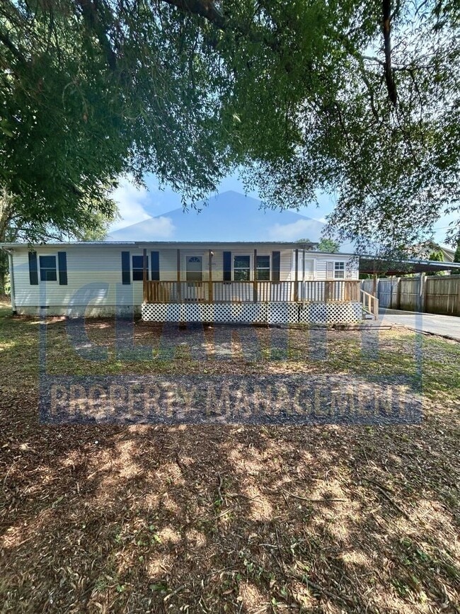Primary Photo - Charming 3-Bedroom, 1-Bath Home with Bonus...
