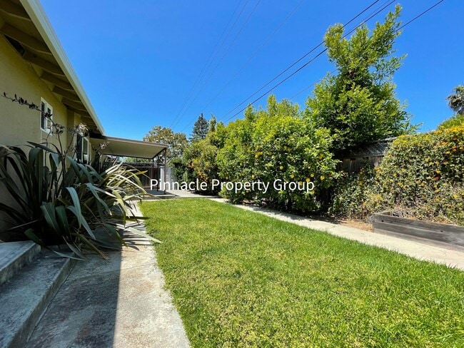 Building Photo - 1651 Matson Dr