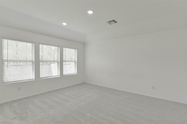 Building Photo - 1935 Barrett Gables Dr