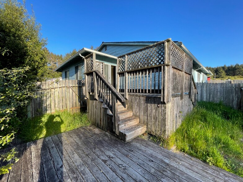 Building Photo - 6336 Pryor St