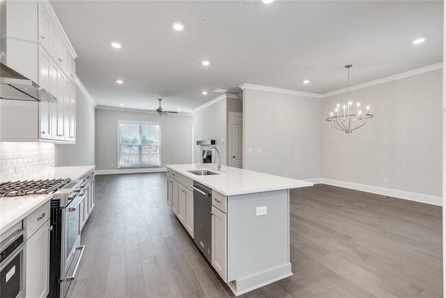 Building Photo - 308 Burgess Walk