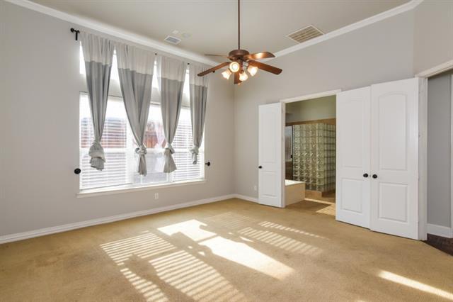 Building Photo - 9750 Candlewood Dr